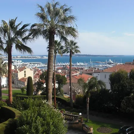 With Breathtaking Sea View Apartamento